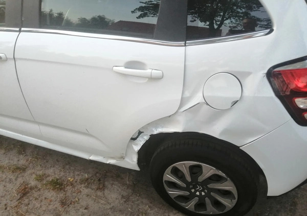 Citroen C3 cena 12900 przebieg: 141000, rok produkcji 2015 z Poznań małe 92